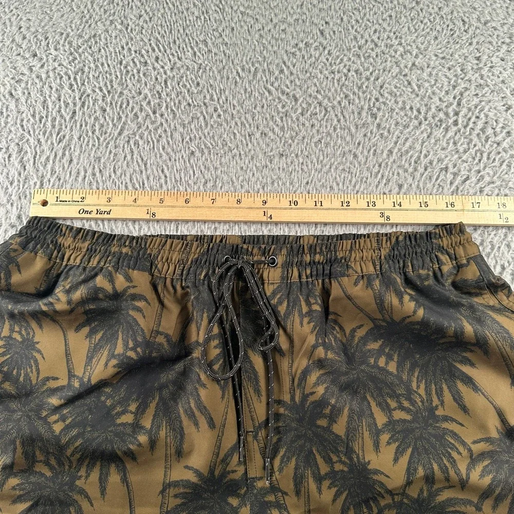 Outerknown Swim Trunks Mens 33 Olive Palm Print Drawstring Unlined Quick‎ Dry